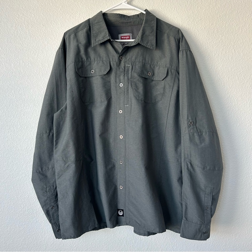 Wrangler Dark Gray Outdoor Series Button Down Shirt